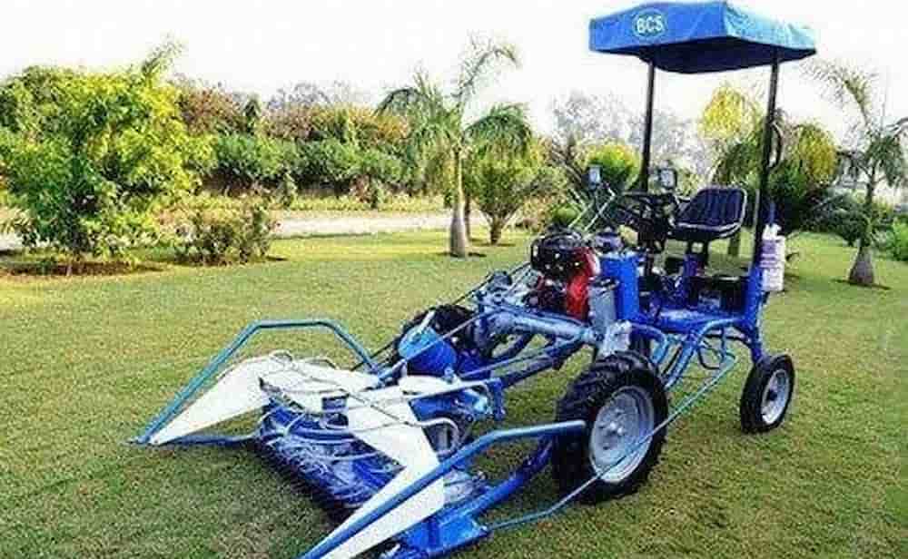 دروگر گندم دو چرخ سبک و کارآمد برای زمین های کوچک